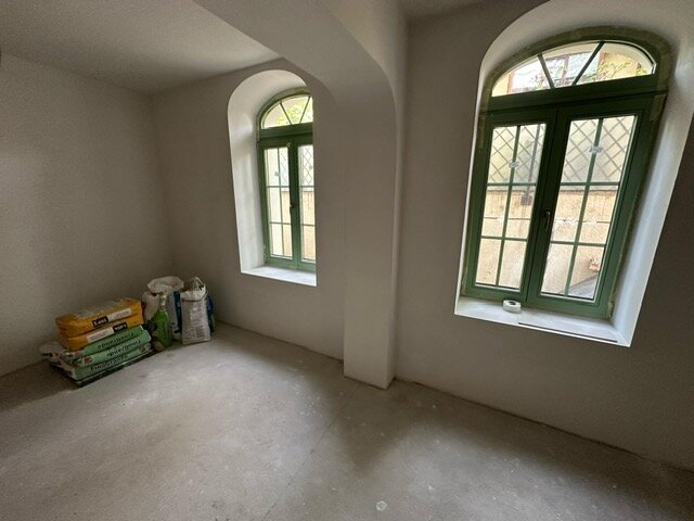 Carol vizavi Parc zona discreta superba 2 min. Parc Casa uluitor de cocheta