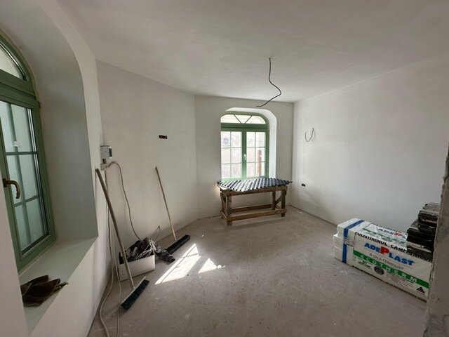 Carol vizavi Parc zona discreta superba 2 min. Parc Casa uluitor de cocheta